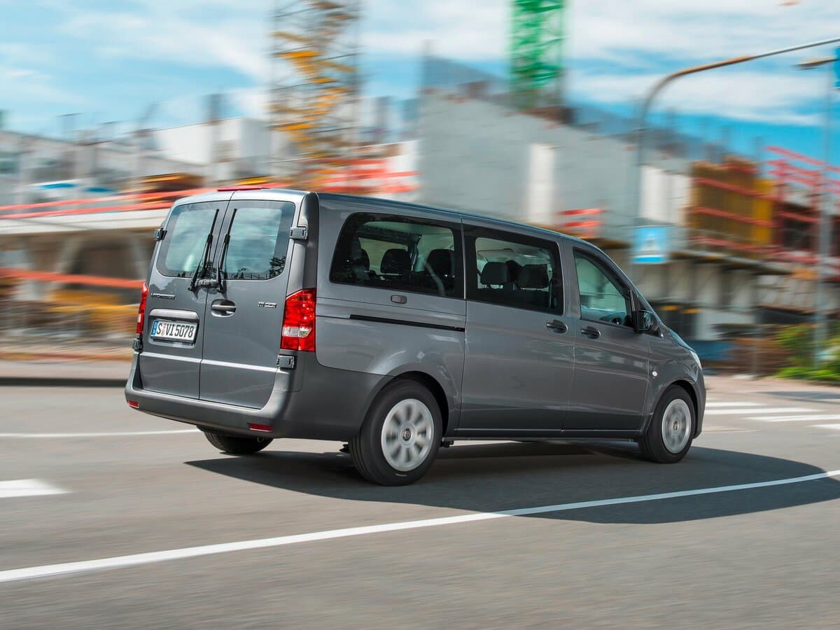 Mercedes-Benz Vito III (W447) — 3/4 arxadan