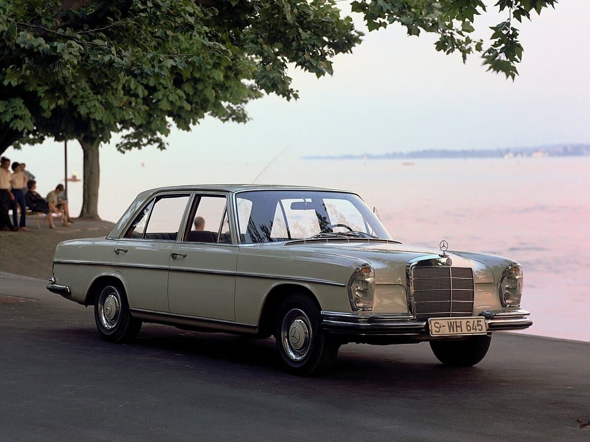 Mercedes-Benz W108 1965 – 1972 — Əsas şəkil