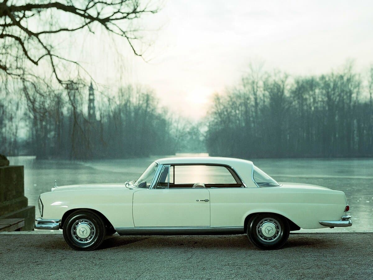Mercedes-Benz W111 1959 – 1971 — Yandan
