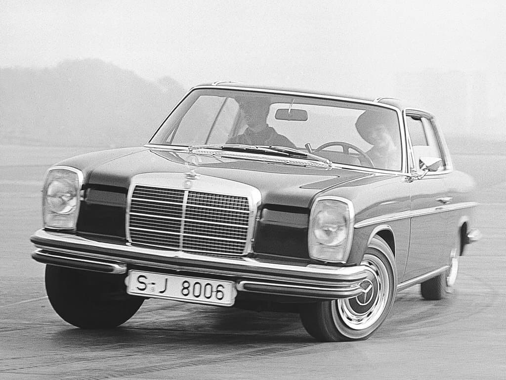Mercedes-Benz W114 1968 – 1977 — Öndən