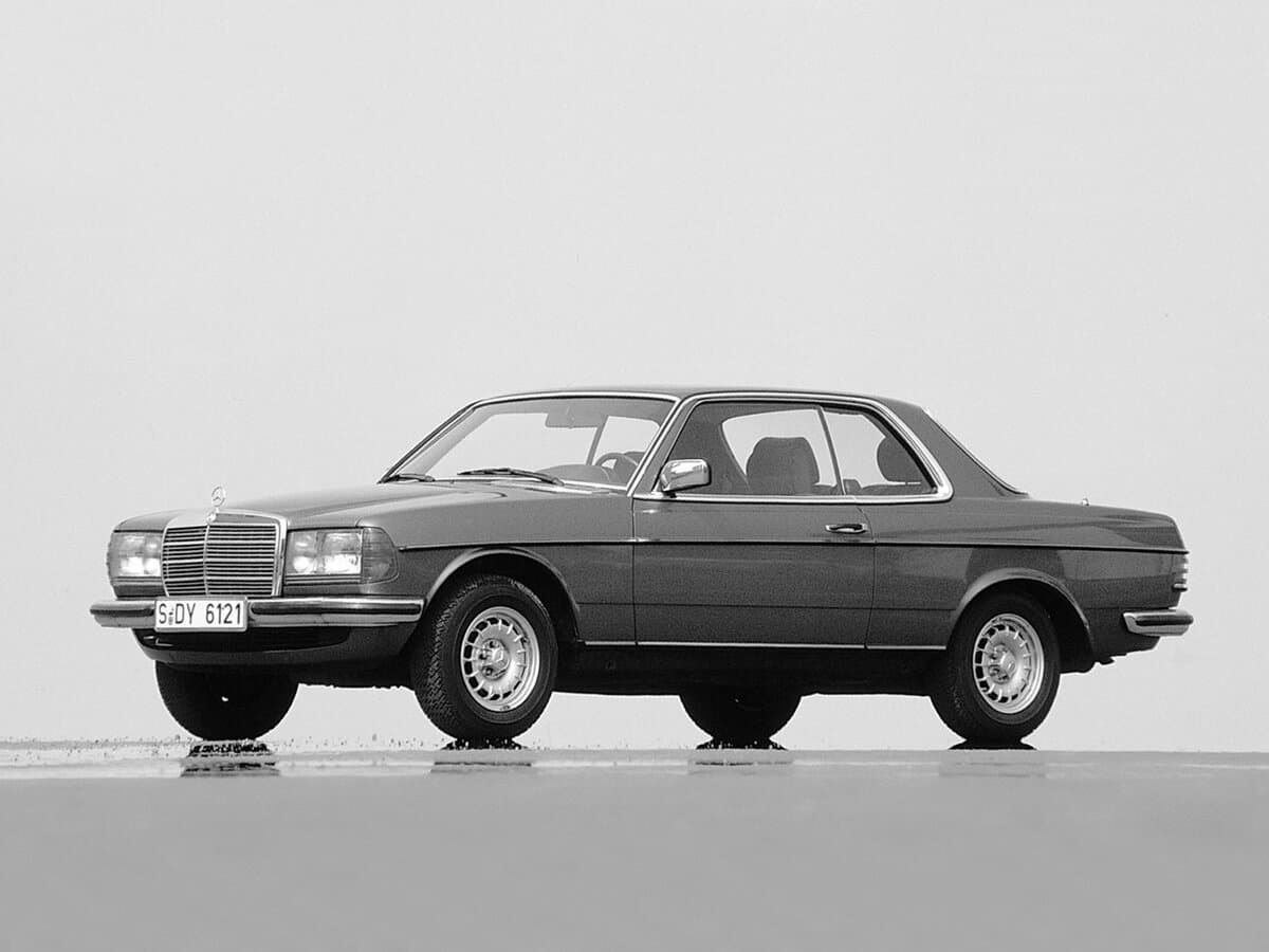 Mercedes-Benz W123 1975 – 1986 — Əsas şəkil