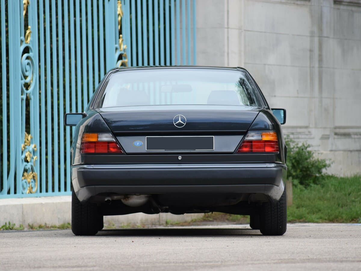 Mercedes-Benz W124 1984 – 1993 — Arxadan