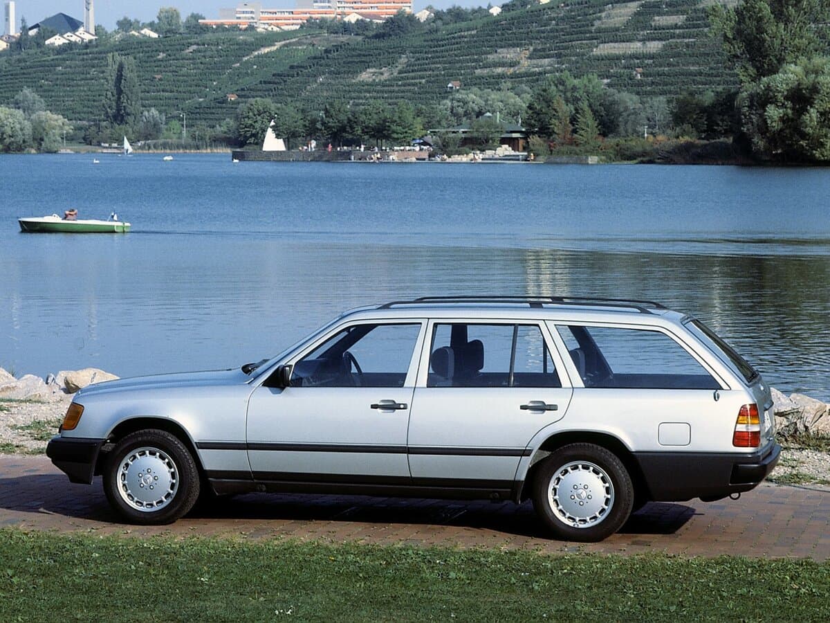 Mercedes-Benz W124 1984 – 1993 — Yandan