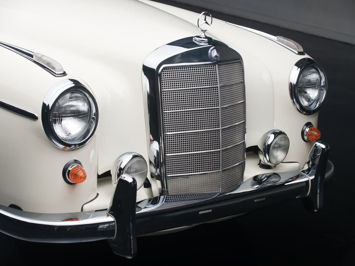 Mercedes-Benz W180 II — Fara