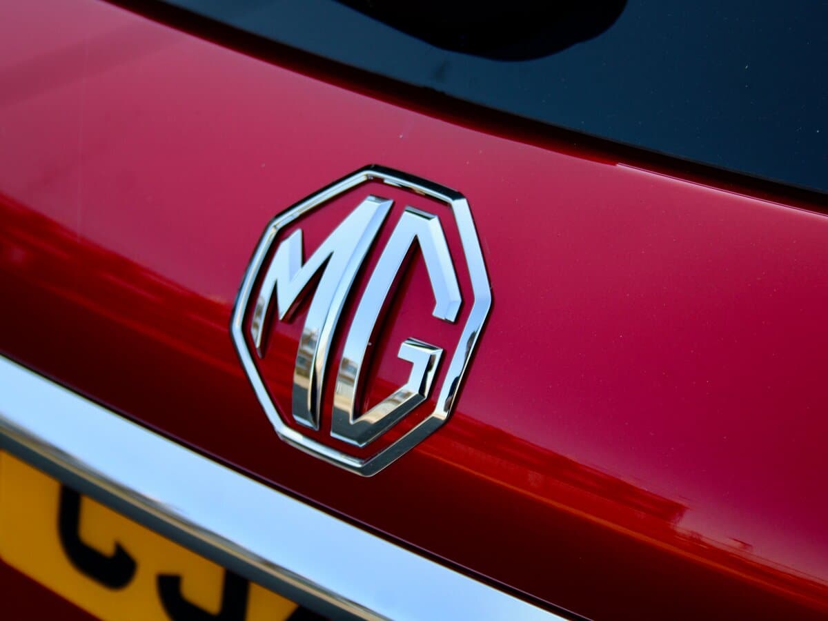 MG 5 EV I — Salon, arxadan