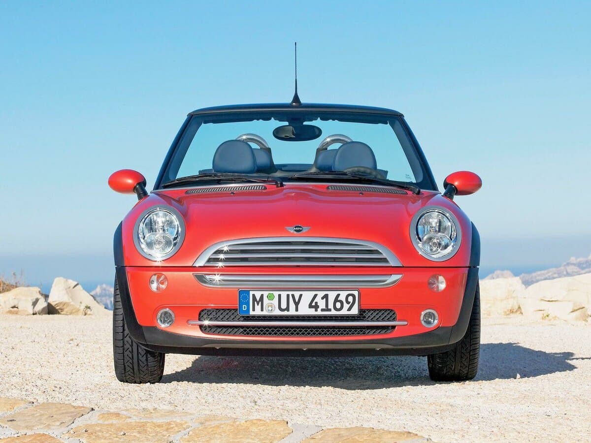 Mini Cabrio I — Öndən