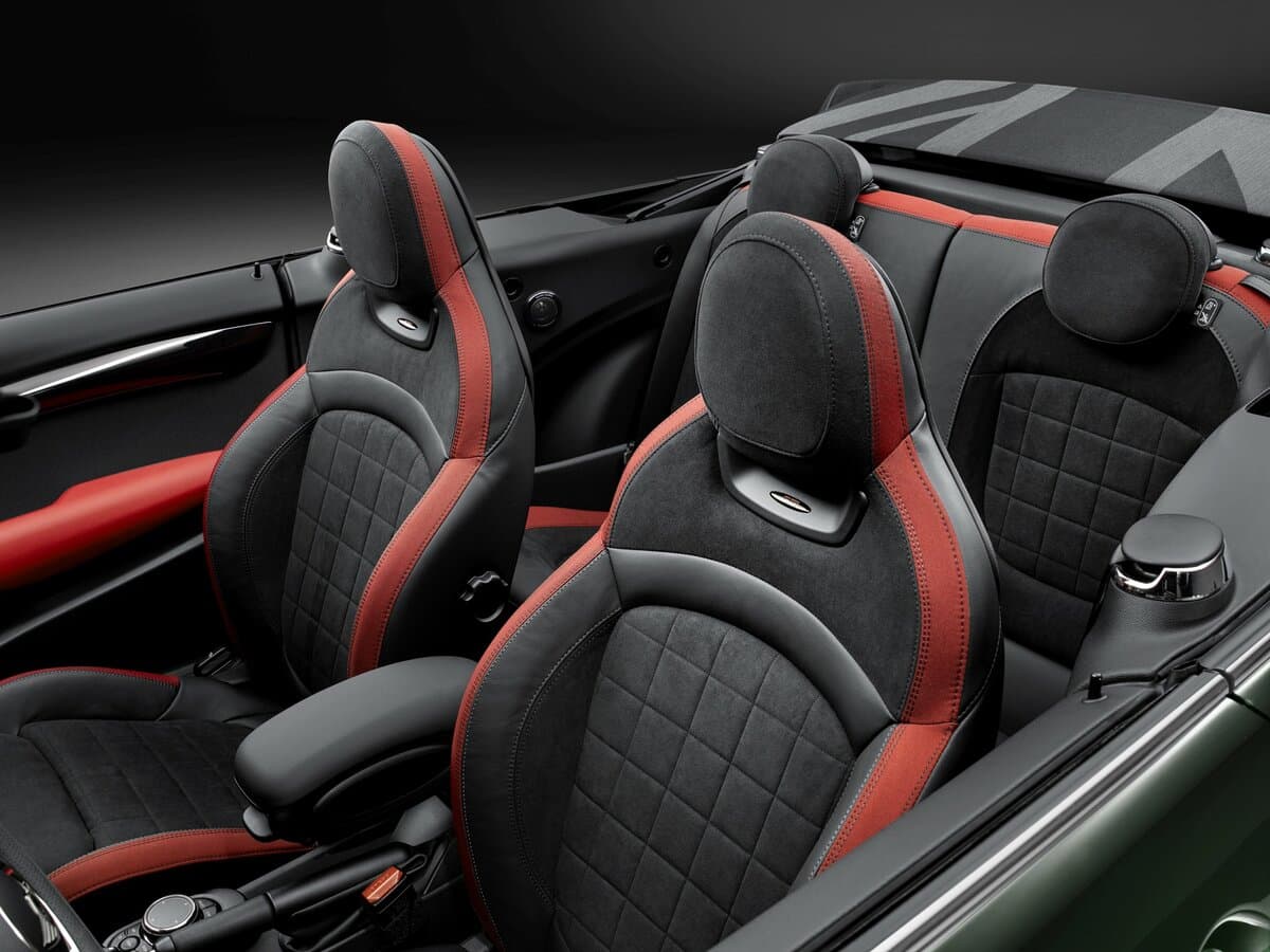 Mini Cabrio III — Salon, öndən
