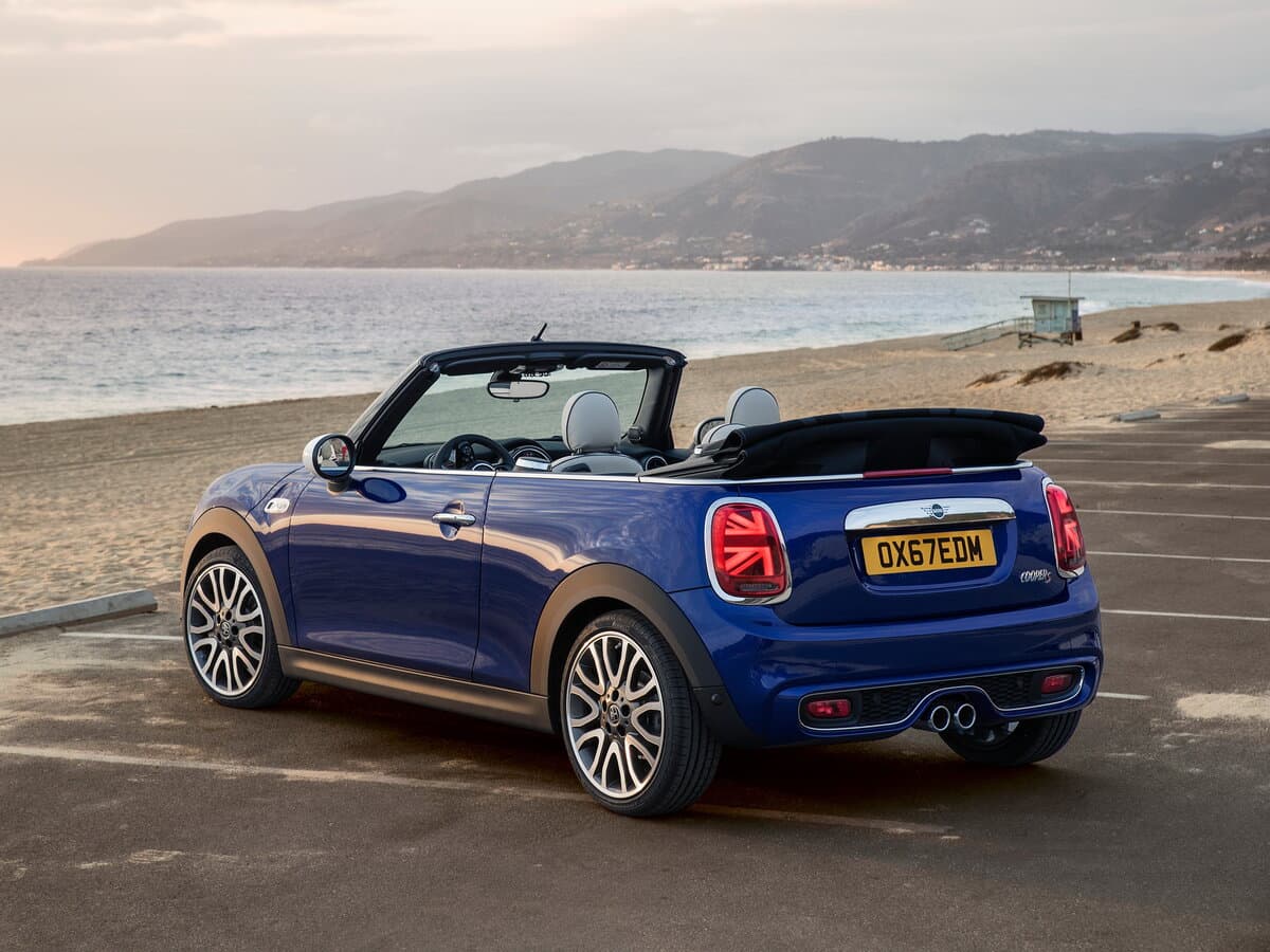 Mini Cabrio III Restayling — 3/4 arxadan