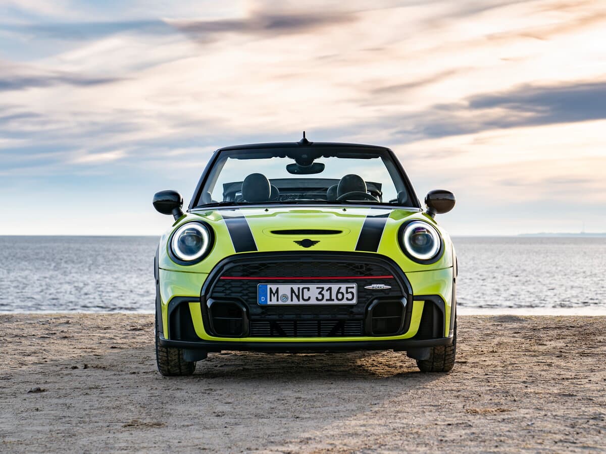 Mini Cabrio III Restayling 2 — Öndən