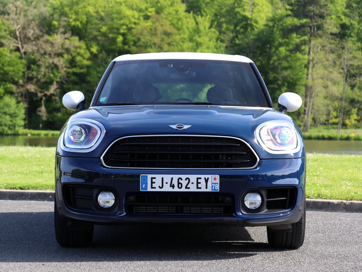 Mini Countryman II — Öndən