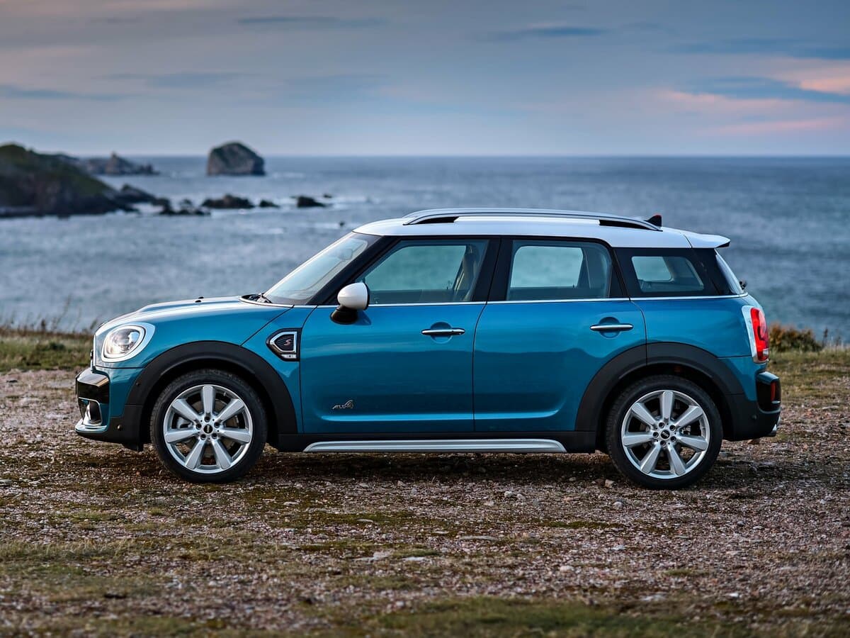 Mini Countryman II — Yandan