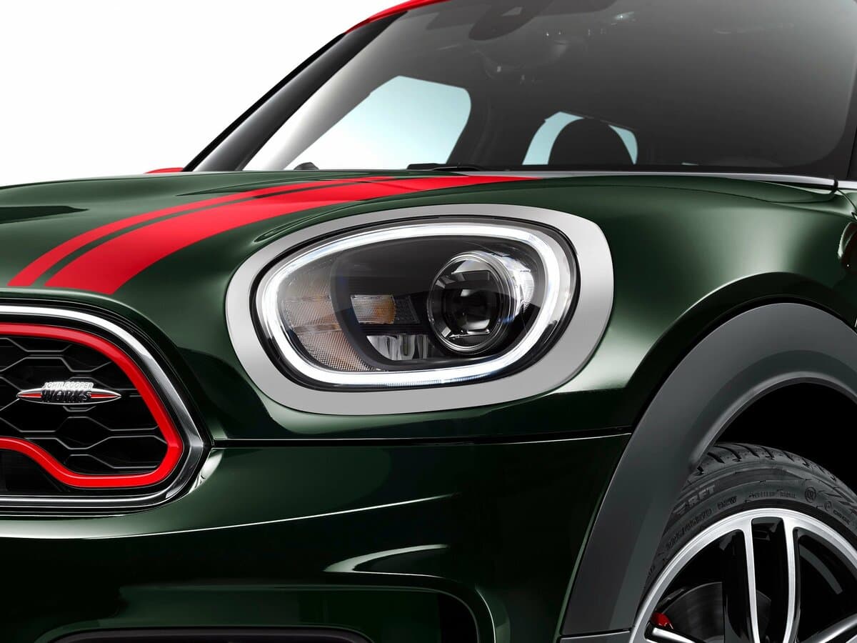 Mini Countryman II — Fara
