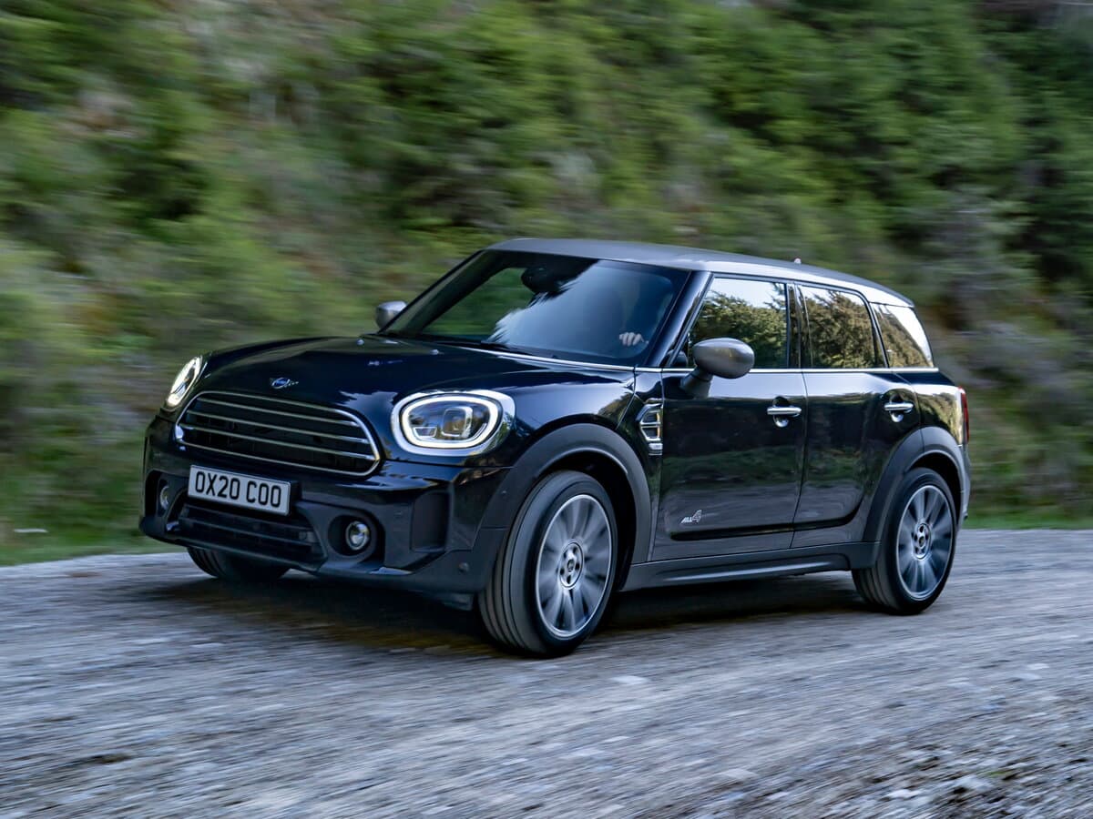 Mini Countryman II Restayling — Əsas şəkil