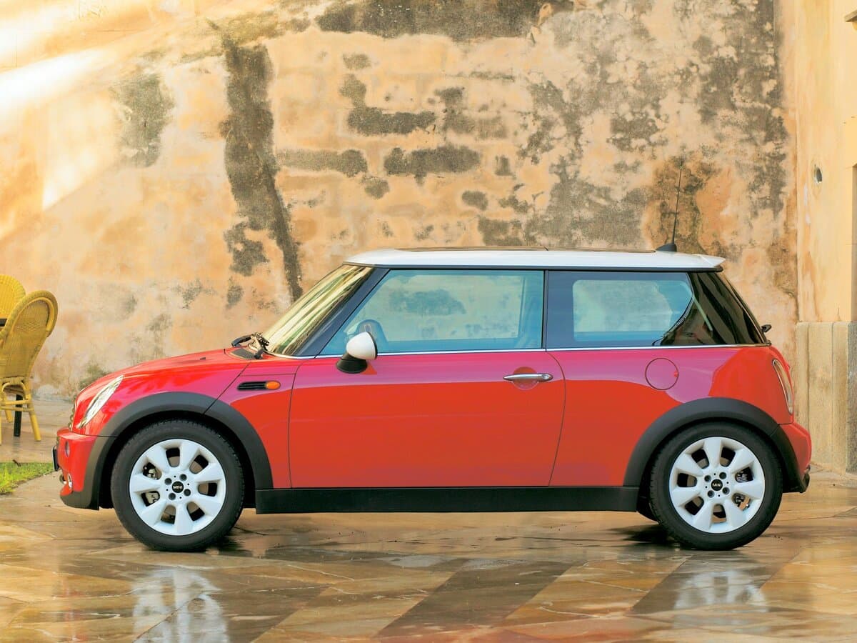 Mini Hatch I (R50) — Yandan