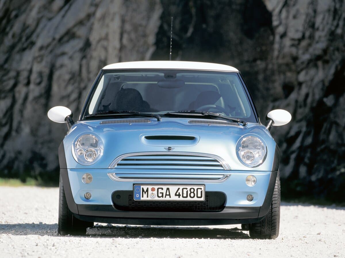 Mini Hatch I (R50) — Öndən