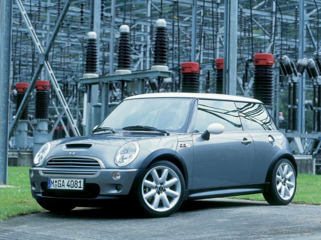 Mini Hatch I (R50) — Əsas şəkil