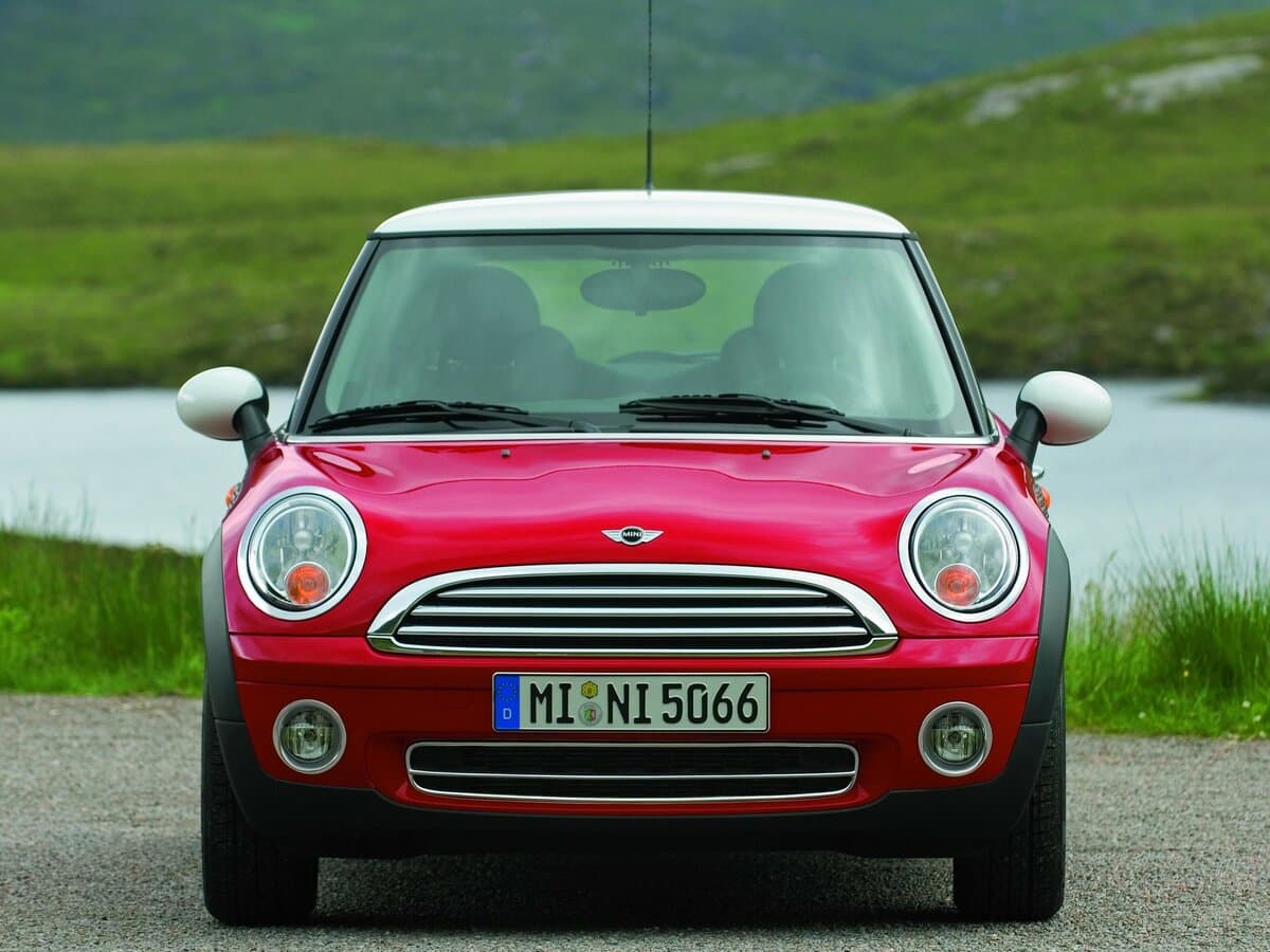 Mini Hatch II (R56) — Öndən