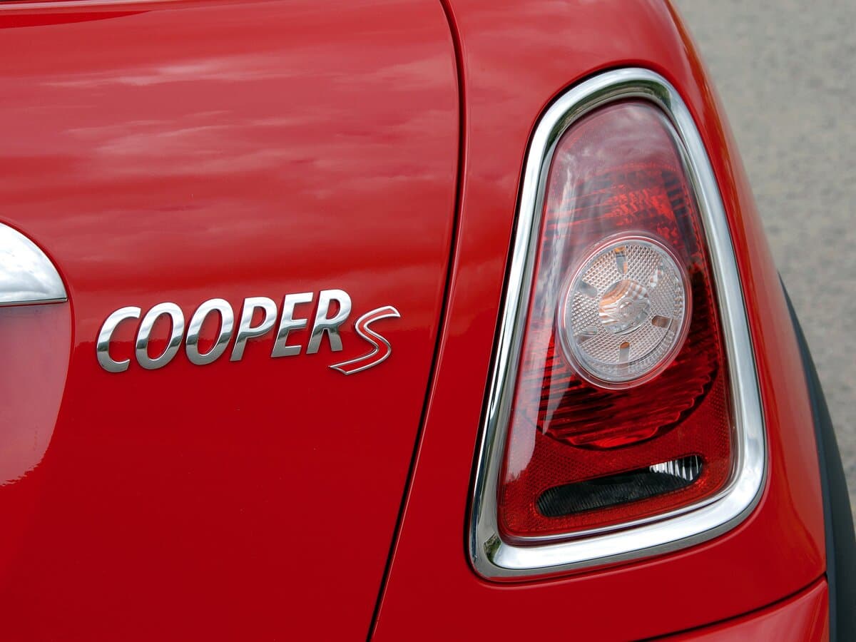 Mini Hatch II (R56) — Detal