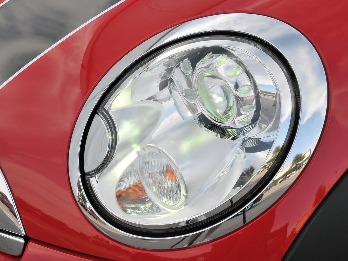 Mini Hatch II (R56) — Fara