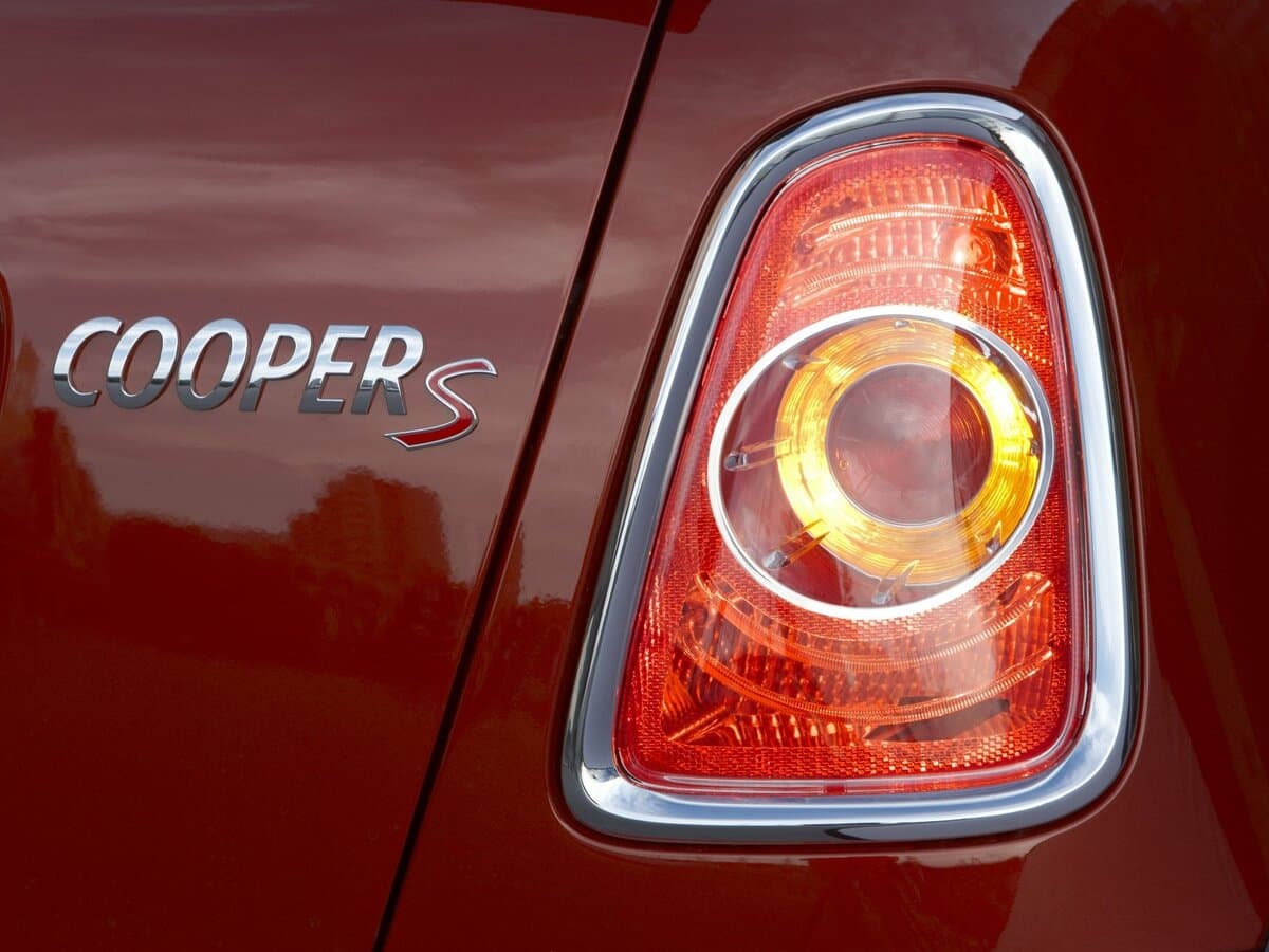 Mini Hatch II (R56) Restayling — Detal