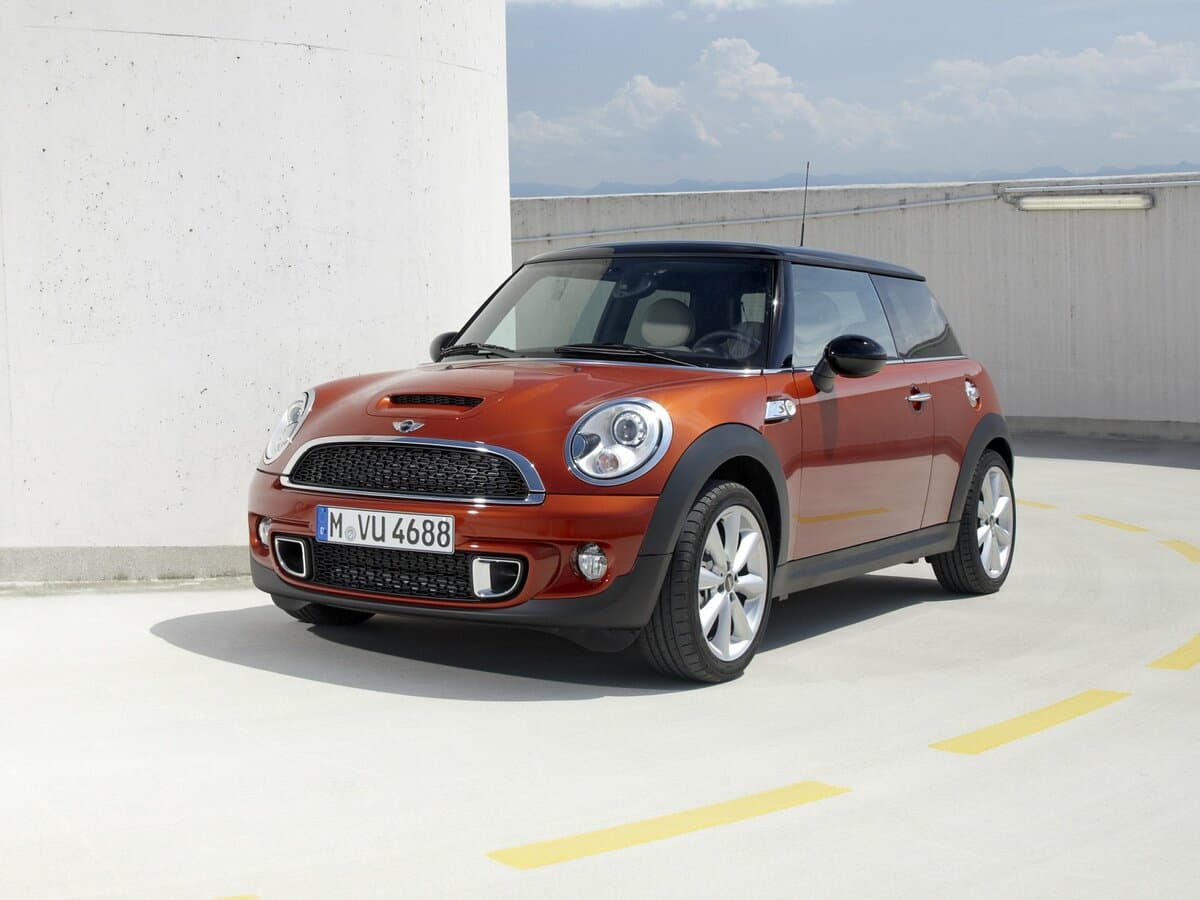 Mini Hatch II (R56) Restayling — Əsas şəkil