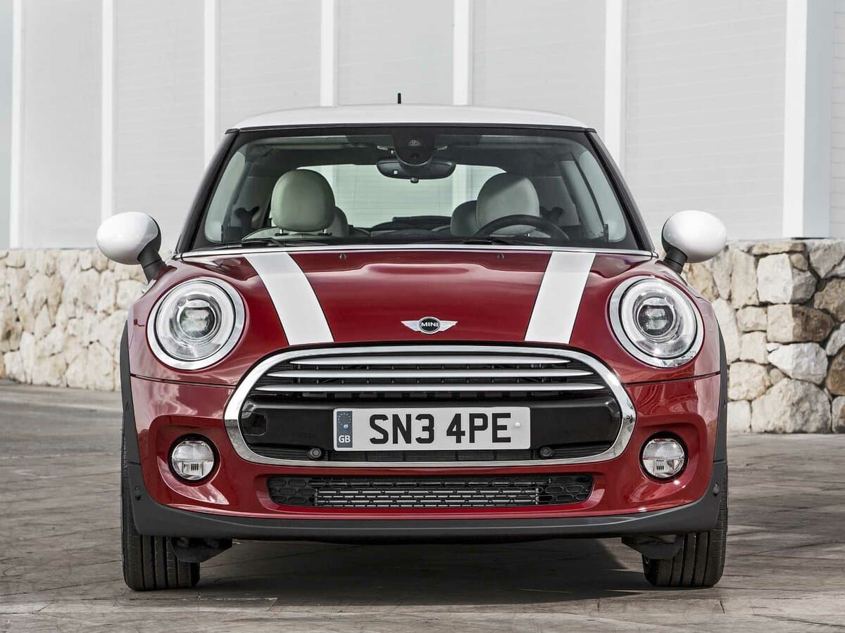 Mini Hatch III (F55/F56) — Öndən