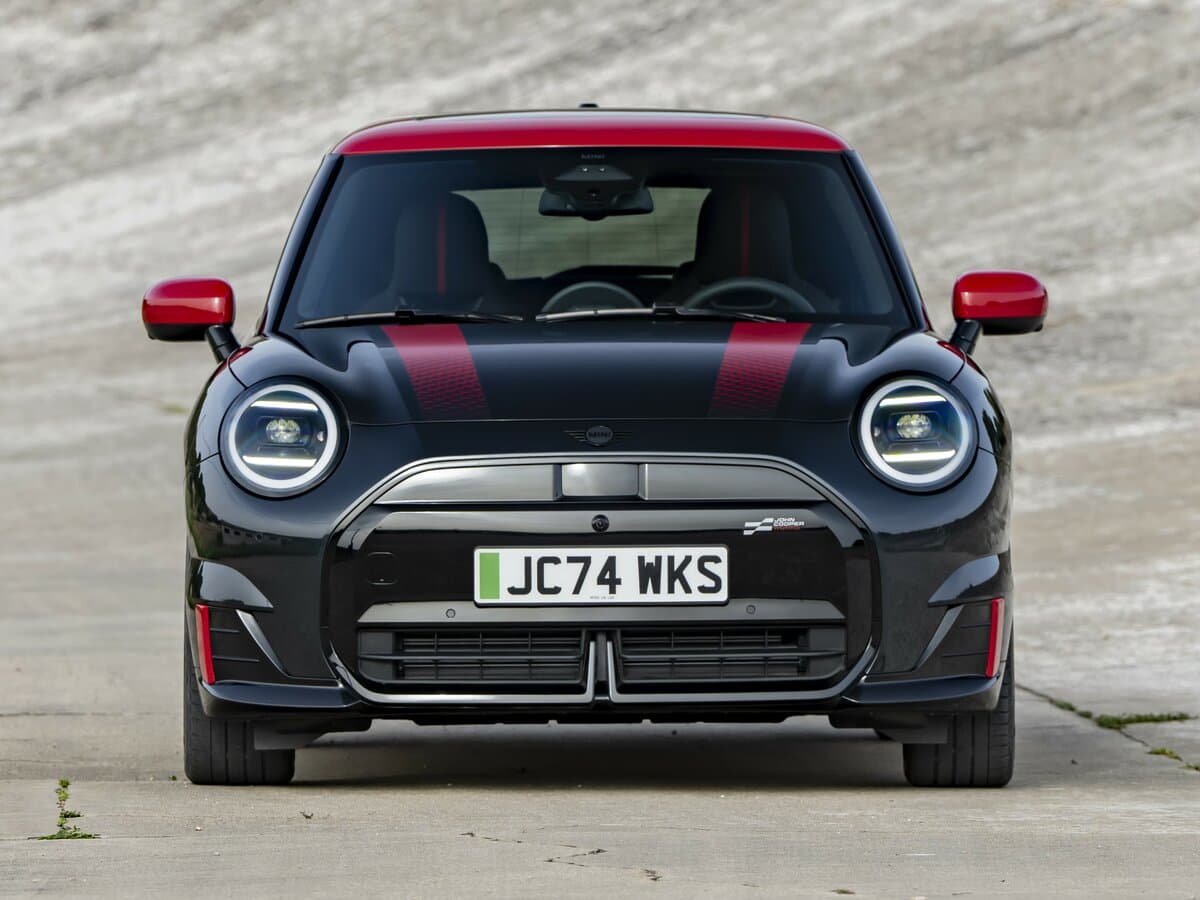 Mini Hatch IV (F65/F66/J01) — Öndən