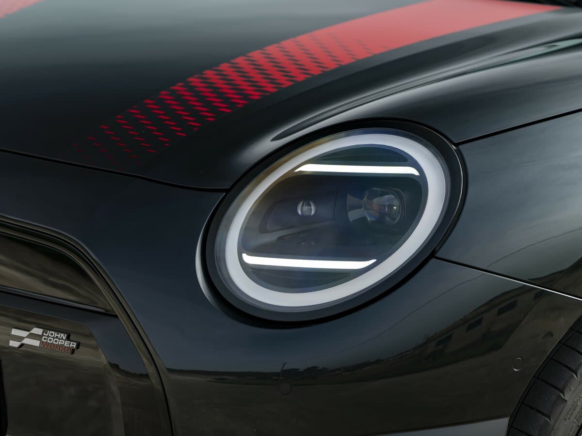 Mini Hatch IV (F65/F66/J01) — Fara