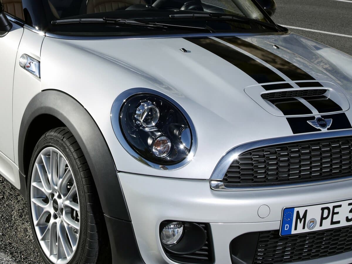 Mini Roadster I — Fara