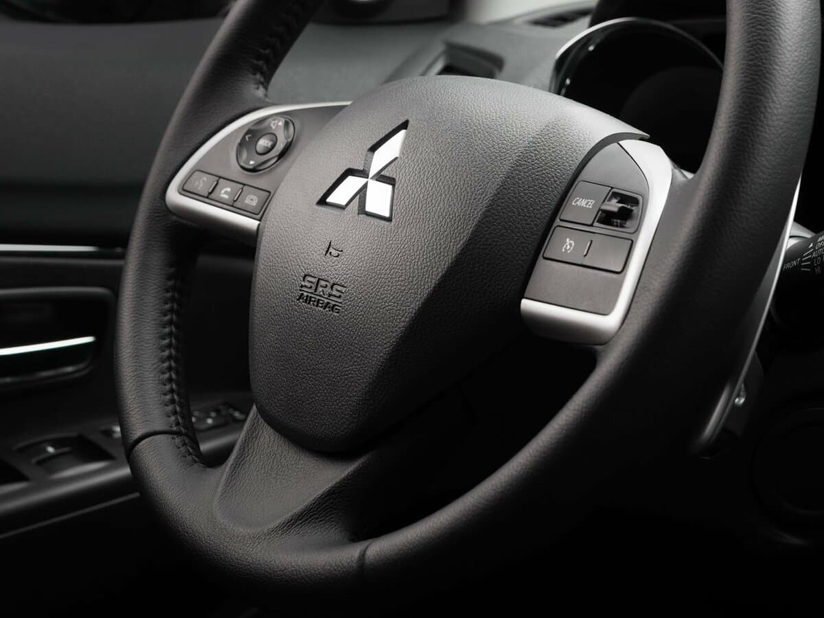 Mitsubishi ASX I Restayling — Sükan