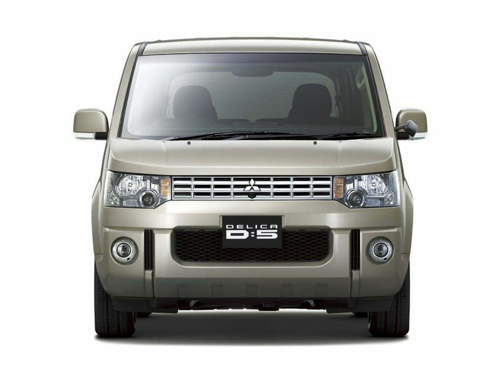 Mitsubishi Delica D:5 I — Öndən
