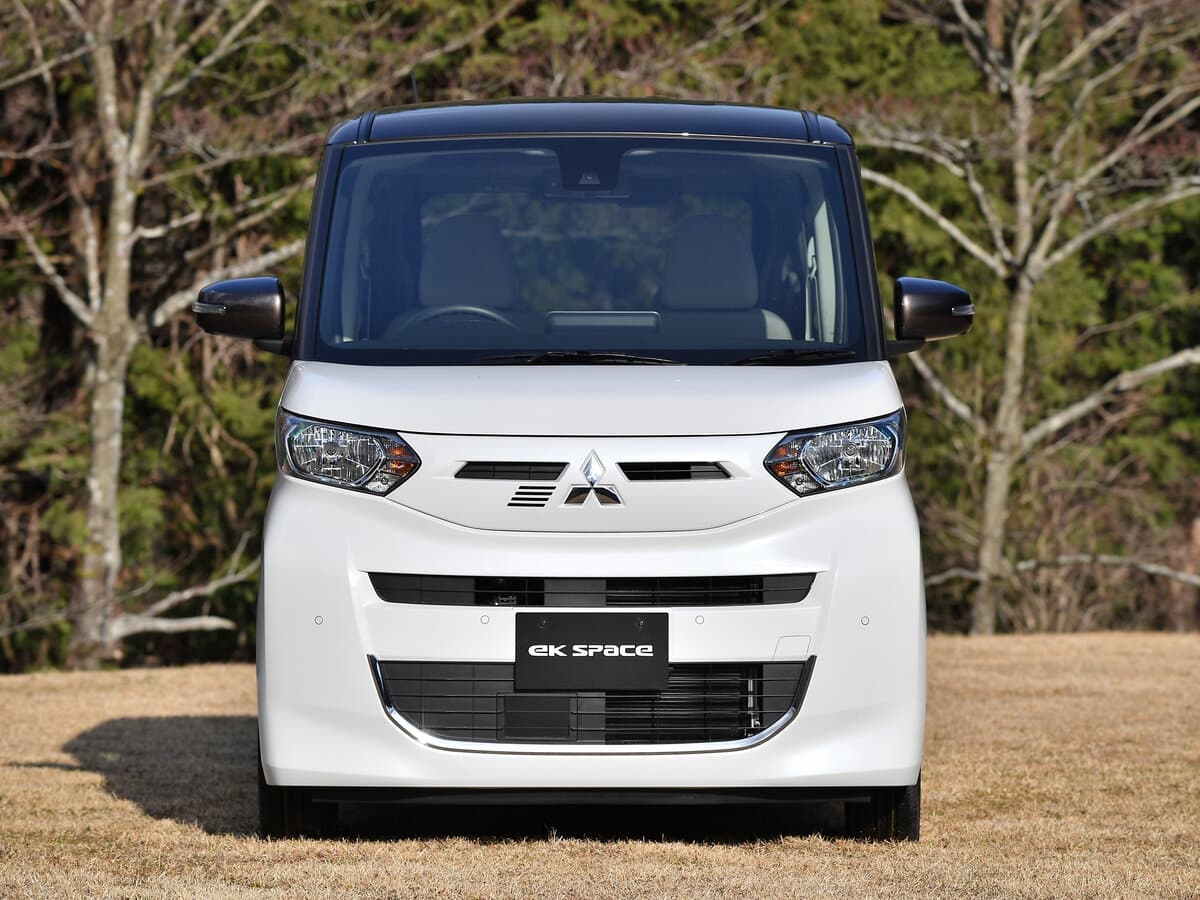 Mitsubishi eK Space II — Öndən