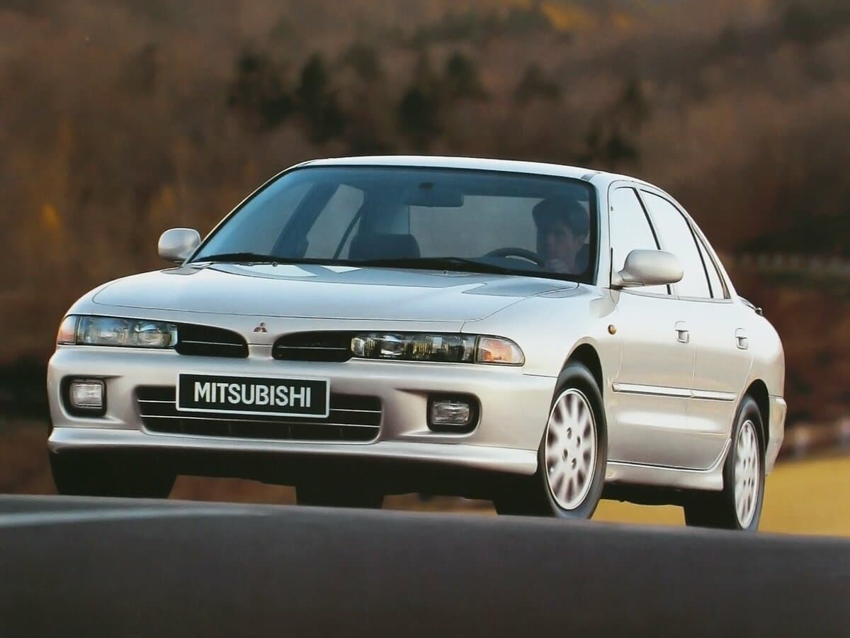 Mitsubishi Galant VII — Öndən