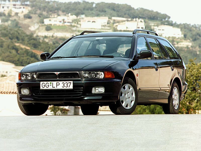 Mitsubishi Galant VIII — Əsas şəkil