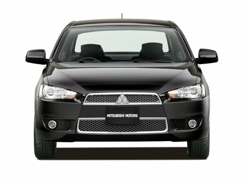 Mitsubishi Galant Fortis I — Öndən