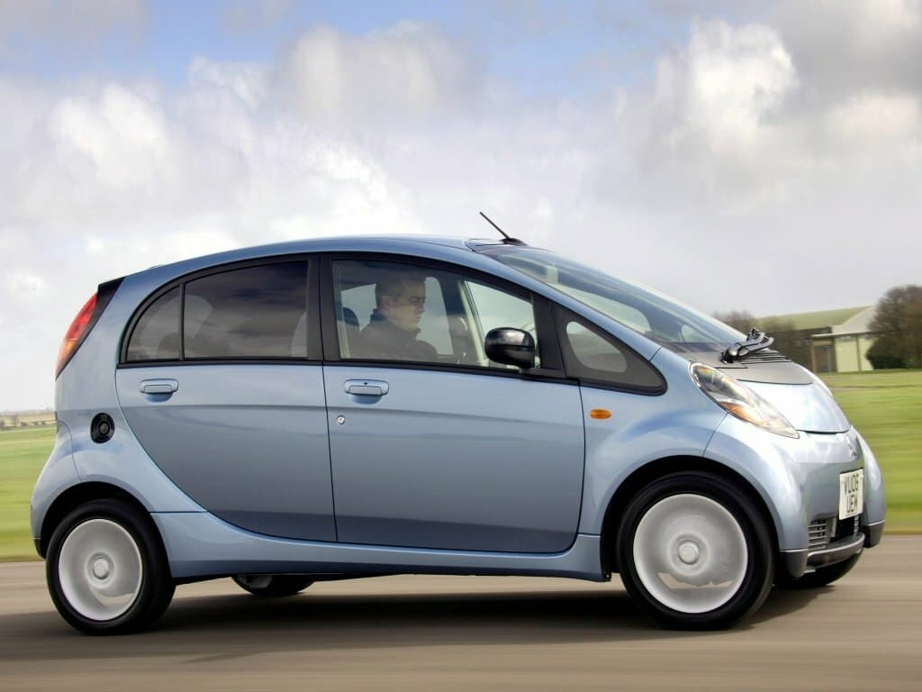 Mitsubishi i 2006 – 2013 — Yandan