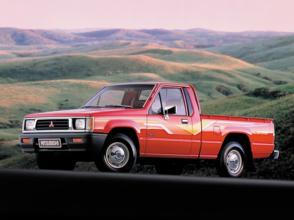 Mitsubishi L200 II — Əsas şəkil
