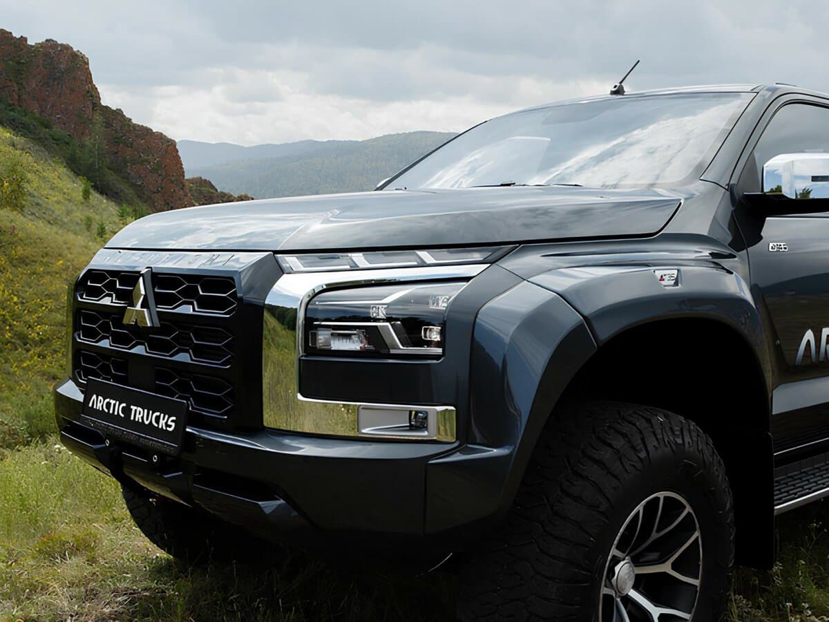 Mitsubishi L200 VI — Fara