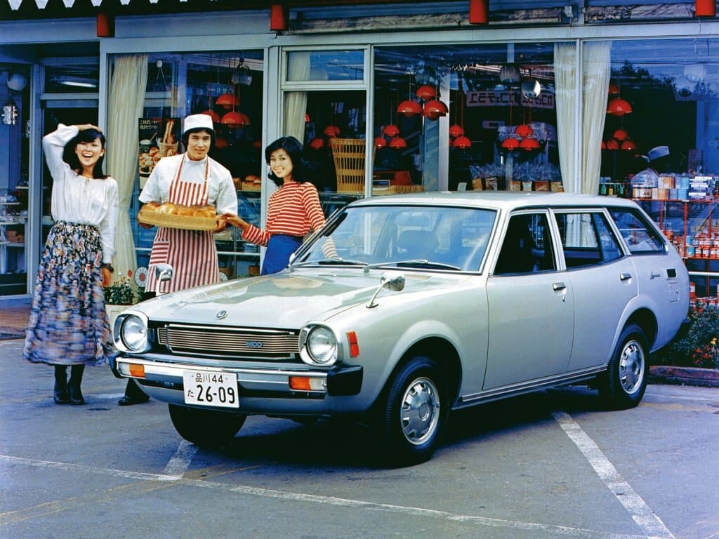 Mitsubishi Lancer I — öndən görünüş