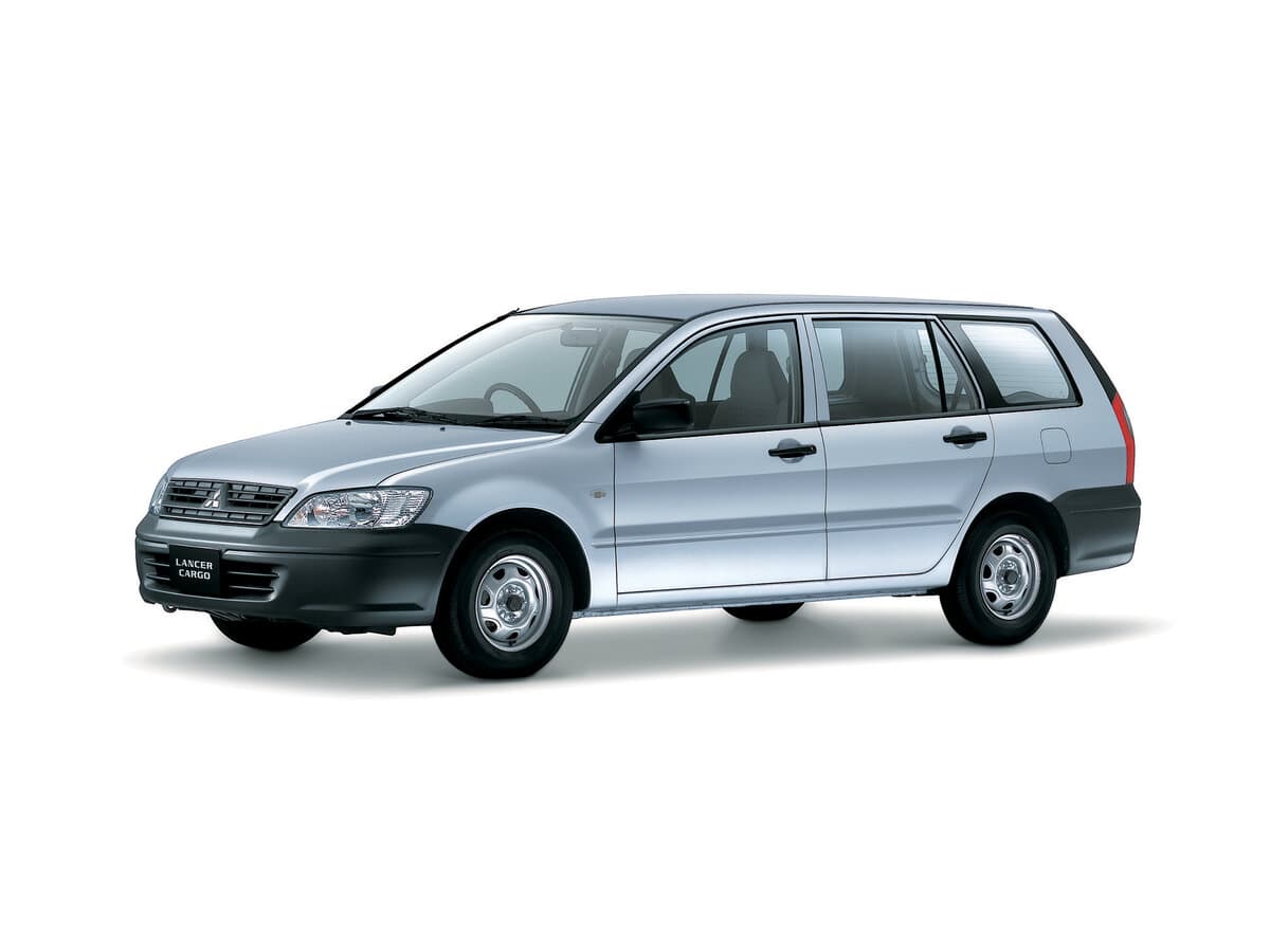 Mitsubishi Lancer Cargo CS2V — Əsas şəkil