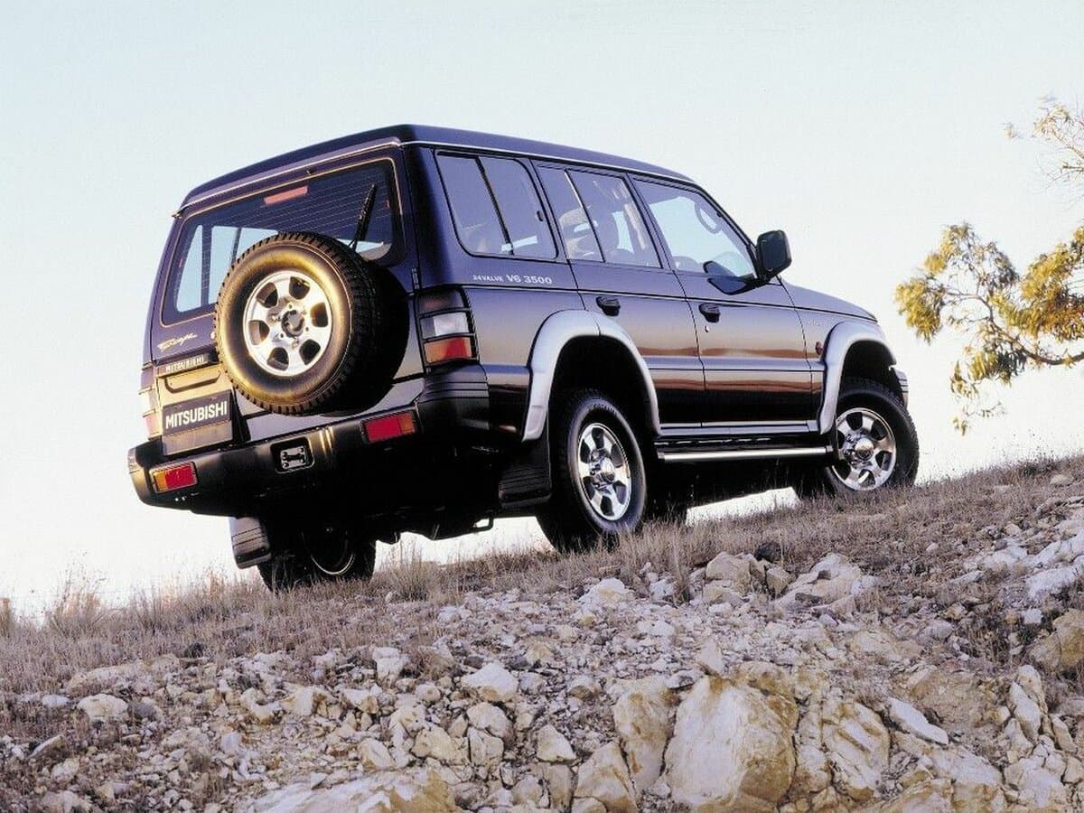 Mitsubishi Pajero II Restayling — Arxadan