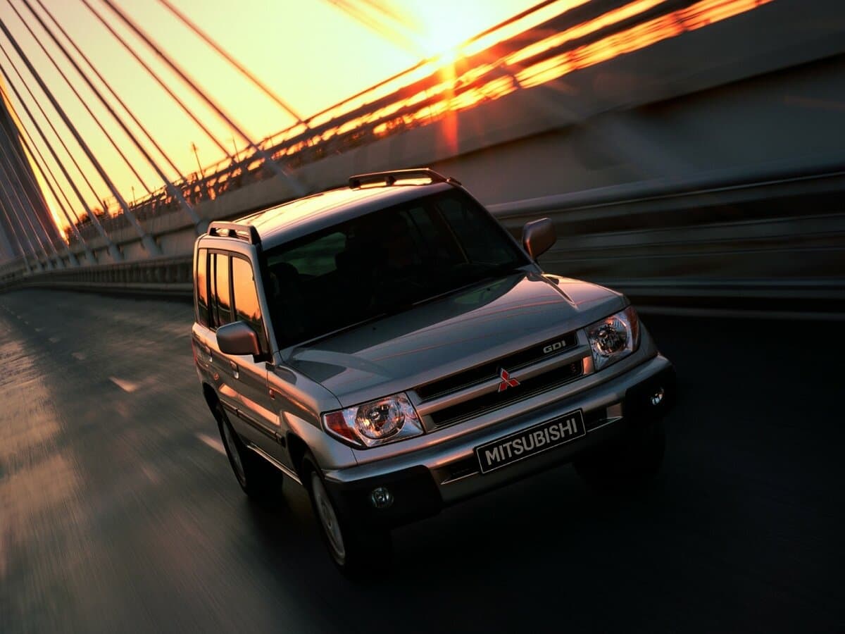 Mitsubishi Pajero Pinin 1998 – 2006 — Öndən