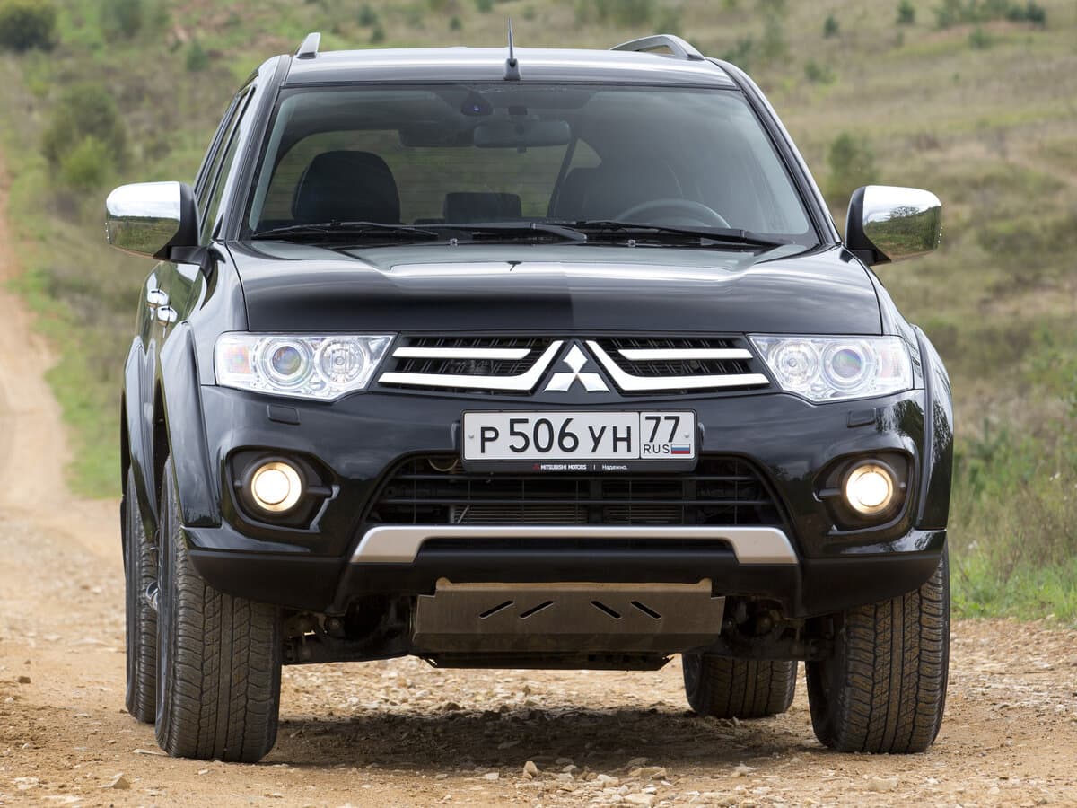 Mitsubishi Pajero Sport II Restayling — Öndən