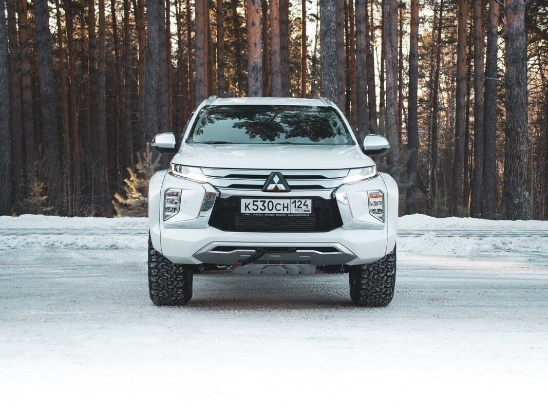 Mitsubishi Pajero Sport III Restayling — Öndən