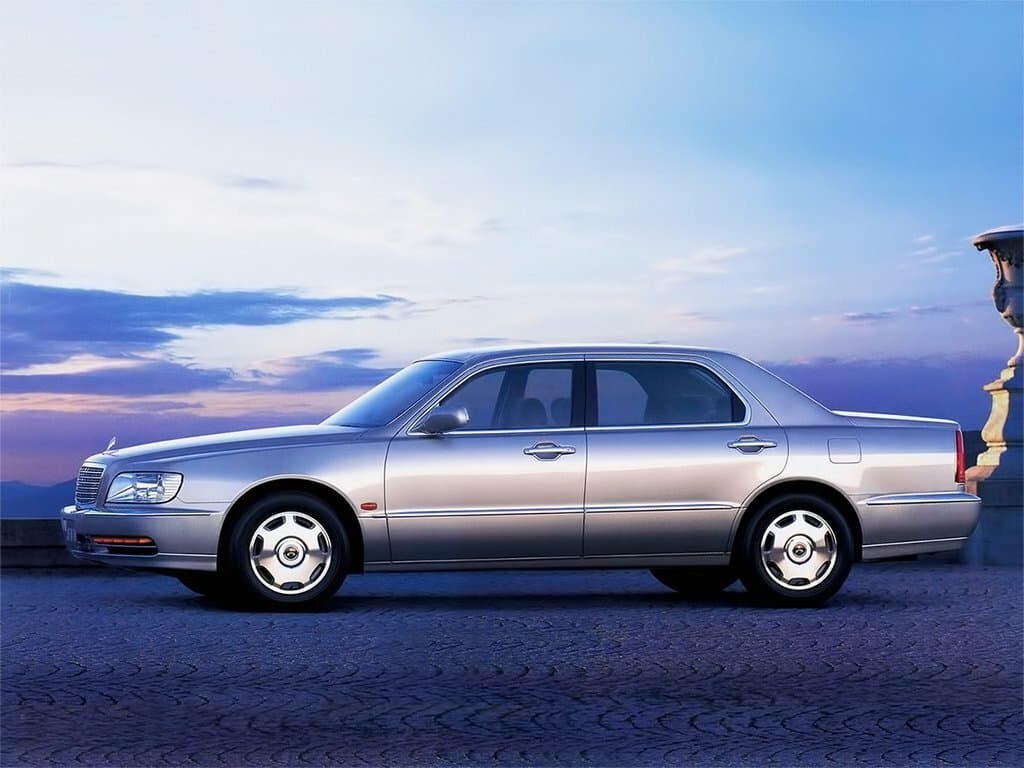 Mitsubishi Proudia I — yandan görünüş