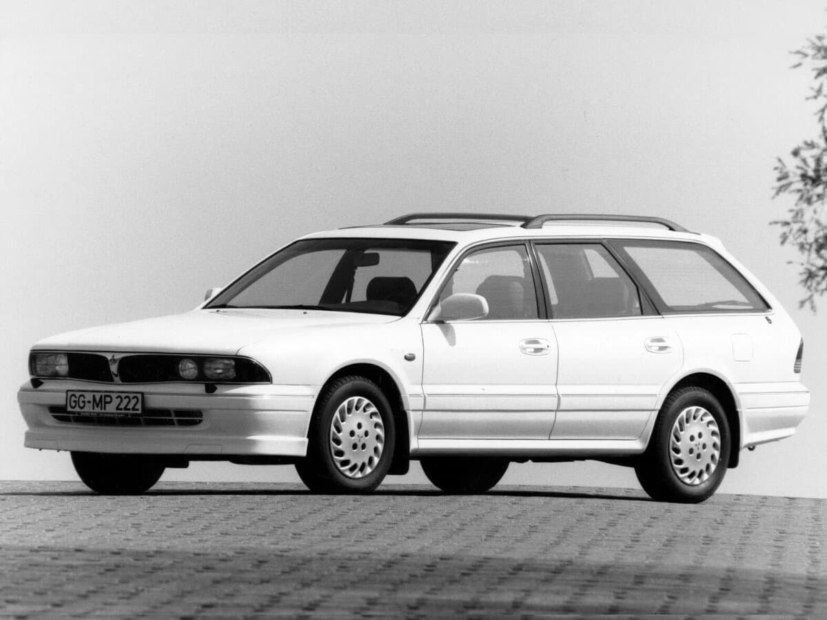 Mitsubishi Sigma 1990 – 1996 — Əsas şəkil