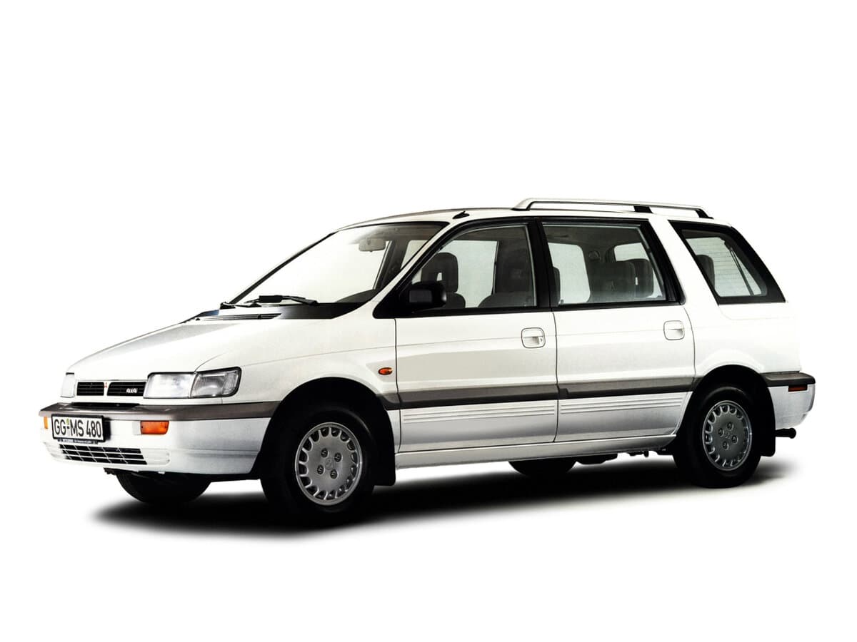 Mitsubishi Space Wagon II — Yandan