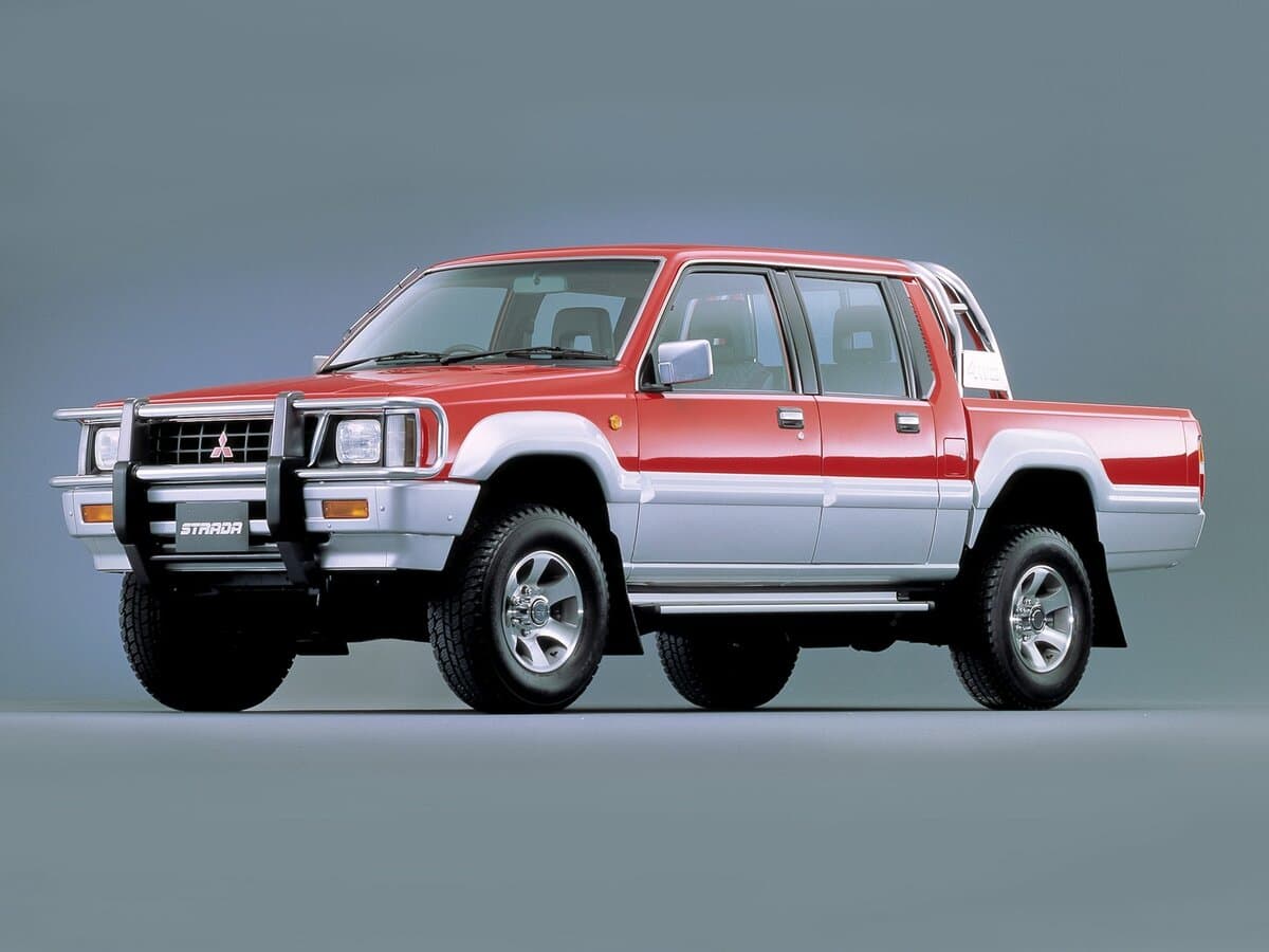 Mitsubishi Strada I — Əsas şəkil