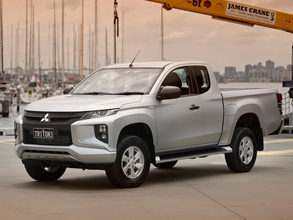 Mitsubishi Triton V Restayling — Əsas şəkil