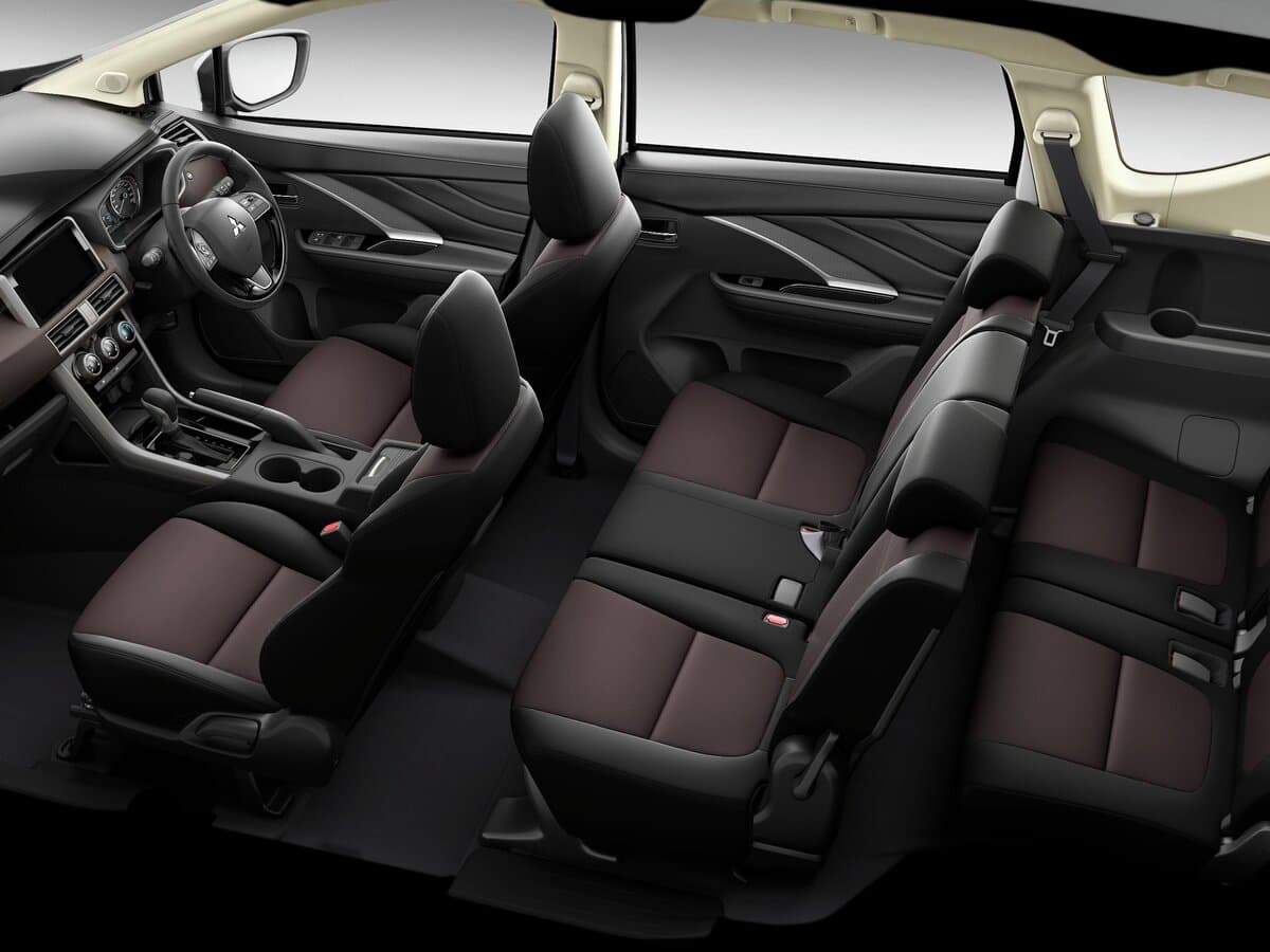 Mitsubishi Xpander I — Salon, öndən